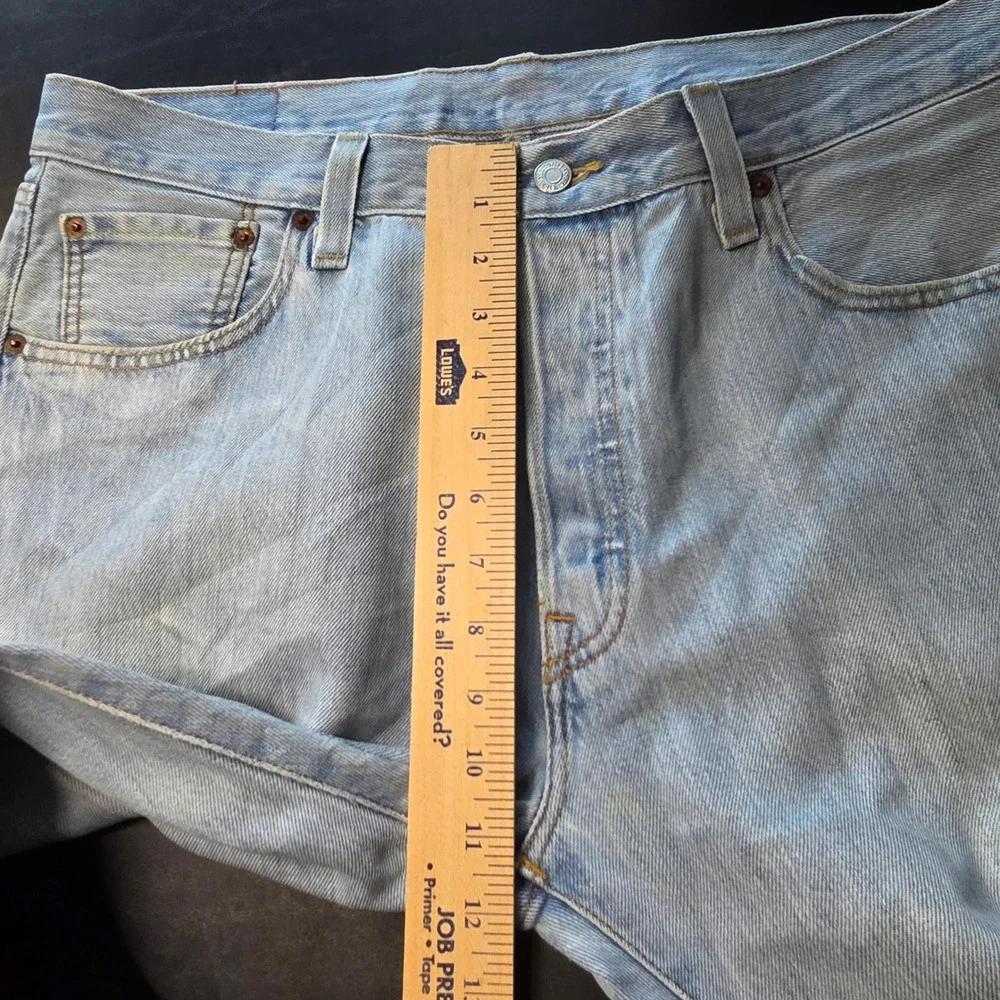Levi's 501 Original Fit Mens 36x30 Light Wash Excellent Straight Jeans Denim